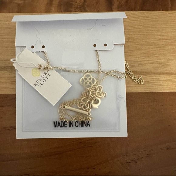 NWT Kendra Scott Jamie Gold Tone Crystal Necklace - Picture 4 of 4